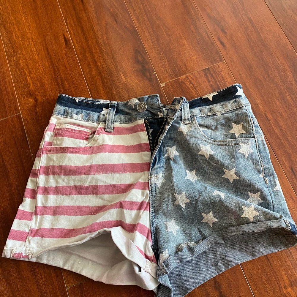 Striped and Star Patterned Women's Denim Shorts